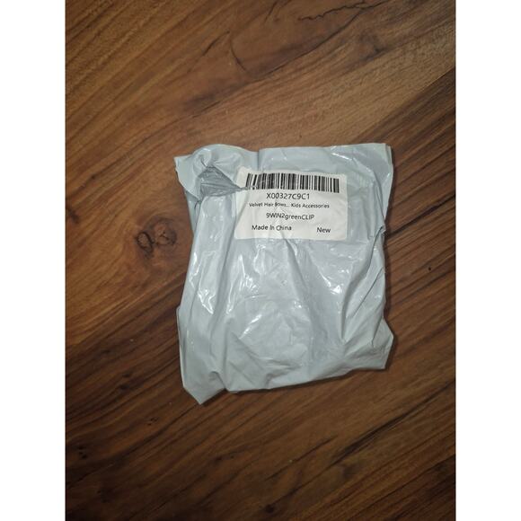 Velvet Hair Bows Girls 6" 2 Big Green Bow Alligator Clips for Kids Hair Clips s4 - Picture 6 of 6